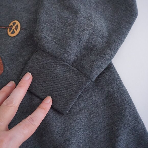 Vintage Mickey & Co Sweatshirt Gray Ski Graphic Disney Pullover 90s Cartoon L - Picture 12 of 12